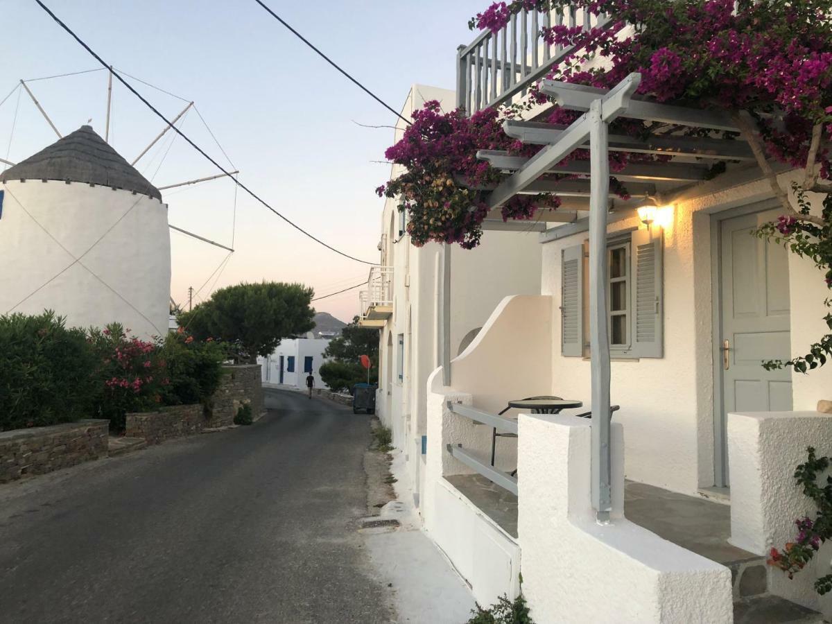 Santanna White Houses Párosz Kültér fotó