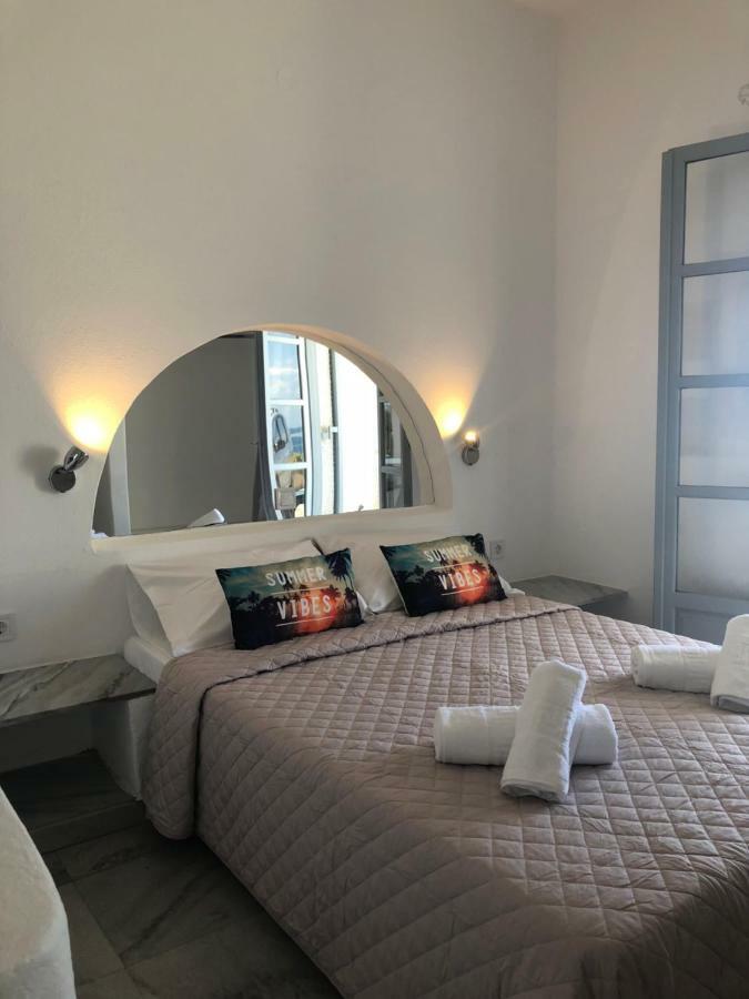 Santanna White Houses Párosz Kültér fotó